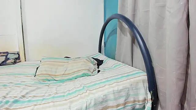 Snapshot of zackmontieel chatting on 22, 11, 2025 zackmontieel online show from 22, 11, 2025