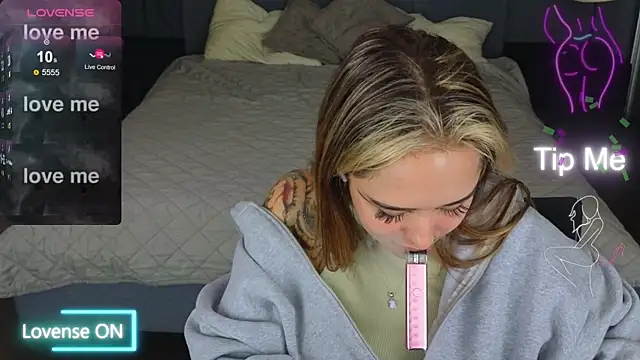 baby  kim online show from 20, 9, 2025