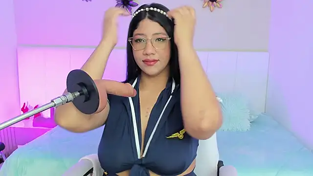 estrella bigboobs14 online show from 31, 10, 2025