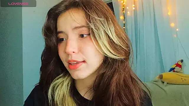 cherrybom969 online show from 7, 3, 2025