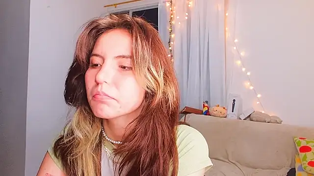 cherrybom969 online show from 22, 3, 2025