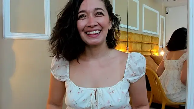 Snapshot of adarussell chatting on 9, 2, 2025 adarussell online show from 9, 2, 2025