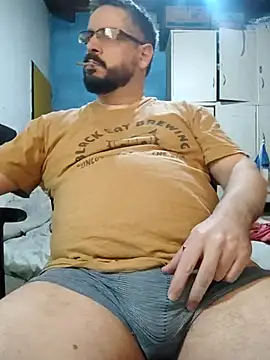 Snapshot of MrBig_2024 chatting on 15, 9, 2025 MrBig 2024 online show from 15, 9, 2025