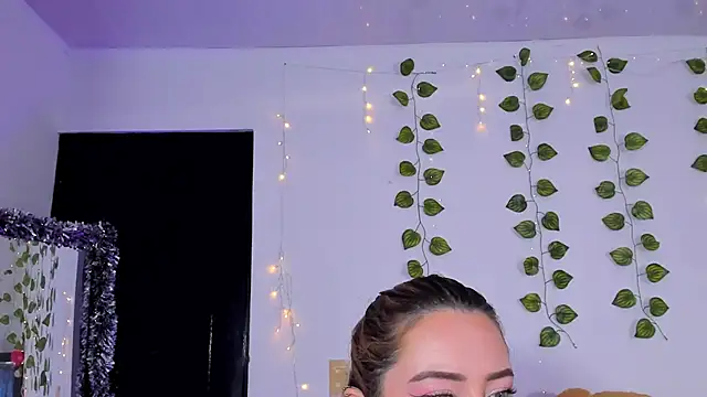 JanneKim online show from 7, 4, 2026