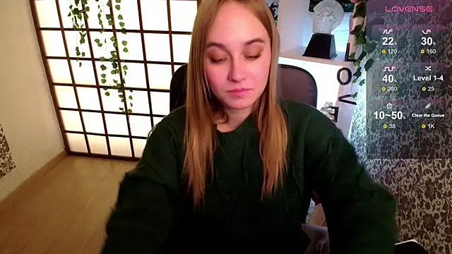 Snapshot of LianaBright chatting on 23, 12, 2024 LianaBright online show from 23, 12, 2024