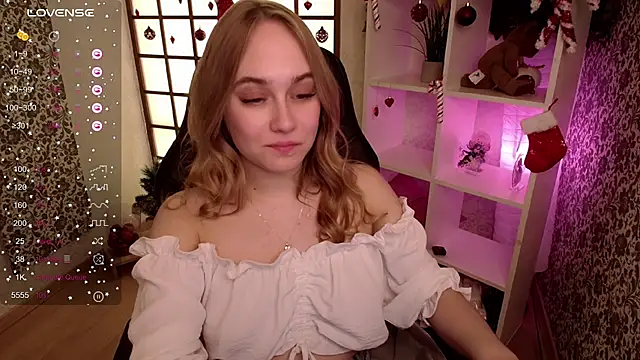 Snapshot of LianaBright chatting on 17, 1, 2025 LianaBright online show from 17, 1, 2025