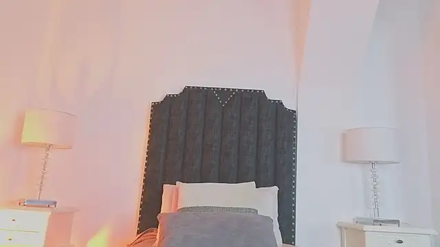 Snapshot of samanta_william chatting on 25, 9, 2025 samanta william online show from 25, 9, 2025