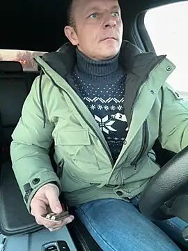 Snapshot of AlexGWoW chatting on 17, 2, 2025 AlexGWoW online show from 17, 2, 2025