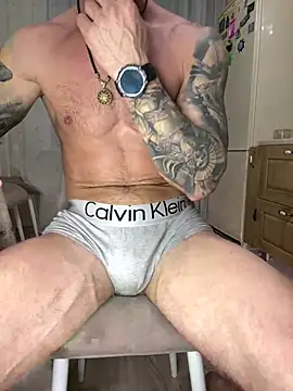 Snapshot of AlexGWoW chatting on 24, 2, 2025 AlexGWoW online show from 24, 2, 2025