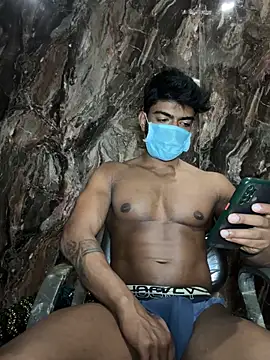 Snapshot of rony6663 chatting on 17, 12, 2025 rony6663 online show from 17, 12, 2025