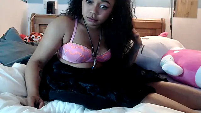 ChloeRebel online show from 2, 1, 2025