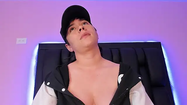 AbbySmiitth  online show from 20, 2, 2025