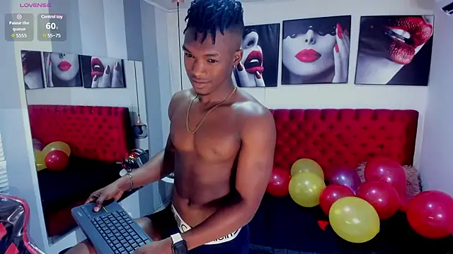Snapshot of KENDER21_ chatting on 7, 1, 2025 KENDER21 online show from 7, 1, 2025