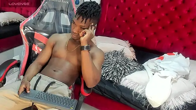 Snapshot of KENDER21_ chatting on 15, 1, 2025 KENDER21 online show from 15, 1, 2025