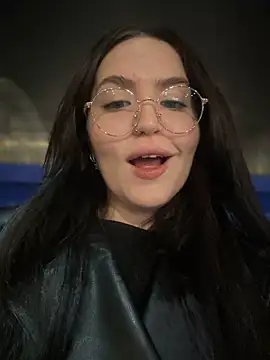 Snapshot of meow_girl chatting on 1, 12, 2024 meow girl online show from 1, 12, 2024