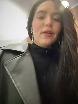 Snapshot of meow_girl chatting on 7, 2, 2025 meow girl online show from 7, 2, 2025
