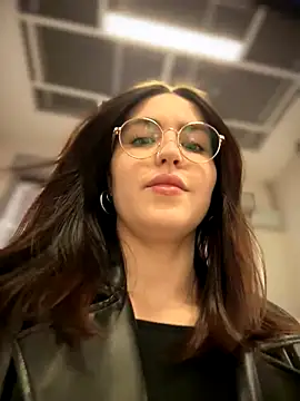 Snapshot of meow_girl chatting on 16, 10, 2025 meow girl online show from 16, 10, 2025