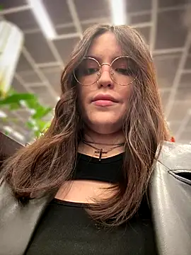 meow girl online show from 16, 12, 2025