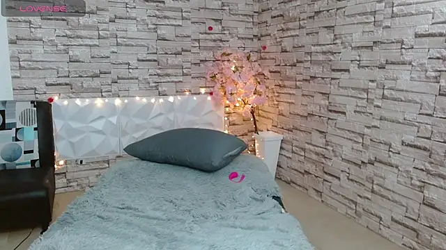 Vanse lust online show from 6, 3, 2025