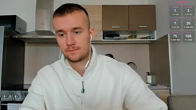Snapshot of cute_mark chatting on 17, 2, 2025 cute mark online show from 17, 2, 2025