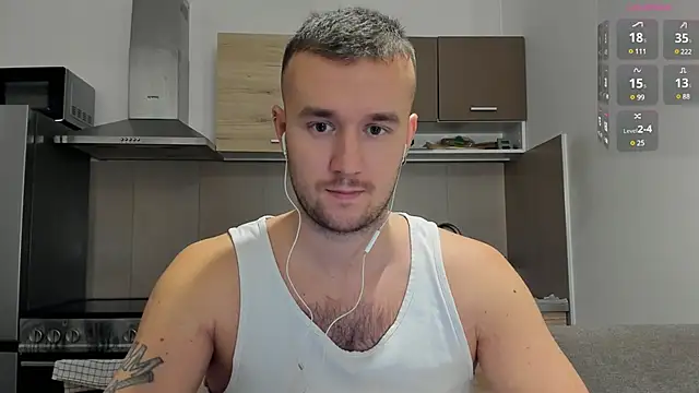 Snapshot of cute_mark chatting on 17, 2, 2025 cute mark online show from 17, 2, 2025
