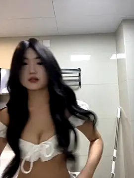 Snapshot of xyebobs chatting on 3, 12, 2024 xyebobs online show from 3, 12, 2024