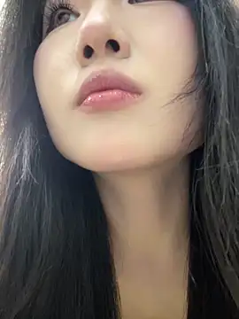 Snapshot of xyebobs chatting on 18, 9, 2025 xyebobs online show from 18, 9, 2025