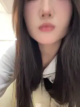 Snapshot of xyebobs chatting on 6, 11, 2025 xyebobs online show from 6, 11, 2025