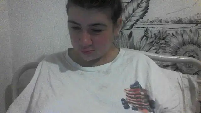 Snapshot of CamilaCherryX chatting on 2, 10, 2025 CamilaCherryX online show from 2, 10, 2025