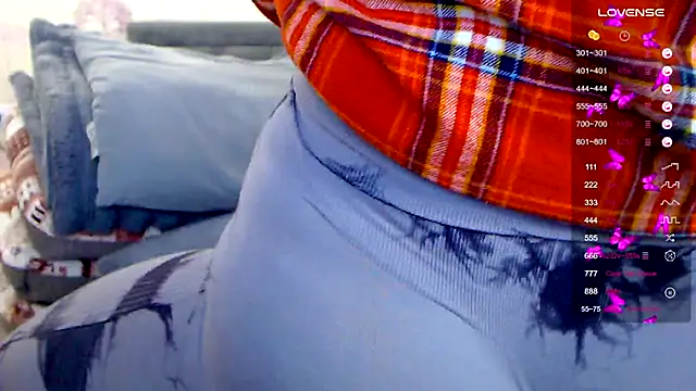 Snapshot of _Sexy-Mia_ chatting on 13, 2, 2025 Sexy-Mia online show from 13, 2, 2025