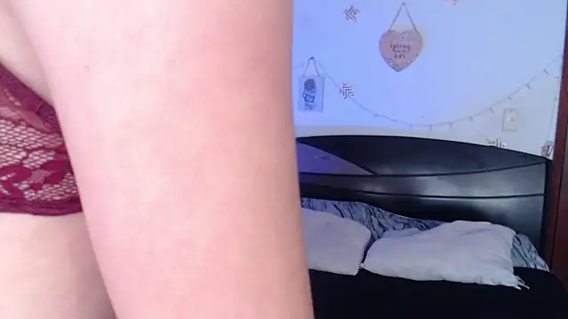 Snapshot of anhiahoney02 chatting on 7, 2, 2025 anhiahoney02 online show from 7, 2, 2025