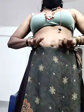 Snapshot of Tamilrojanew chatting on 12, 12, 2024 Tamilrojanew online show from 12, 12, 2024