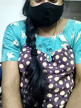 Snapshot of Tamilrojanew chatting on 26, 11, 2025 Tamilrojanew online show from 26, 11, 2025