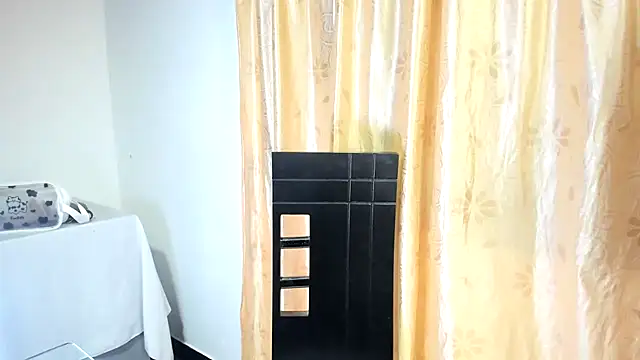 Little aphrodite online show from 21, 4, 2026