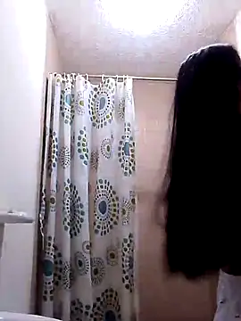 chloewildd  online show from 22, 1, 2025