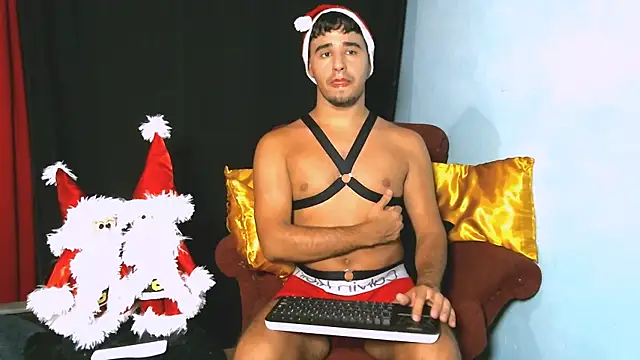 Snapshot of beautiful_james chatting on 2, 12, 2024 beautiful james online show from 2, 12, 2024