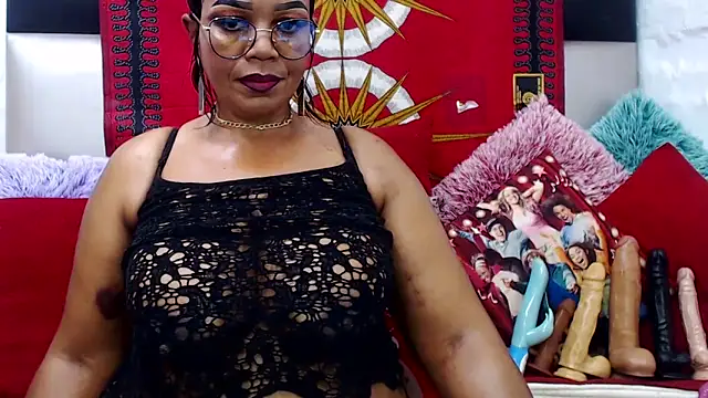 MATURExxxASS online show from 18, 10, 2025