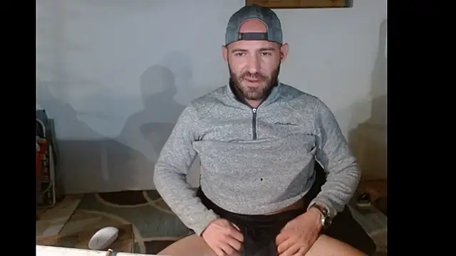 Snapshot of TheNakedPreacher chatting on 8, 1, 2025 TheNakedPreacher online show from 8, 1, 2025