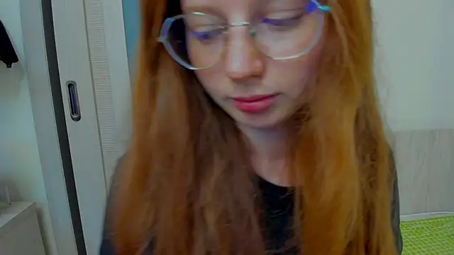 Snapshot of Fire_Luna chatting on 9, 9, 2025 Fire Luna online show from 9, 9, 2025