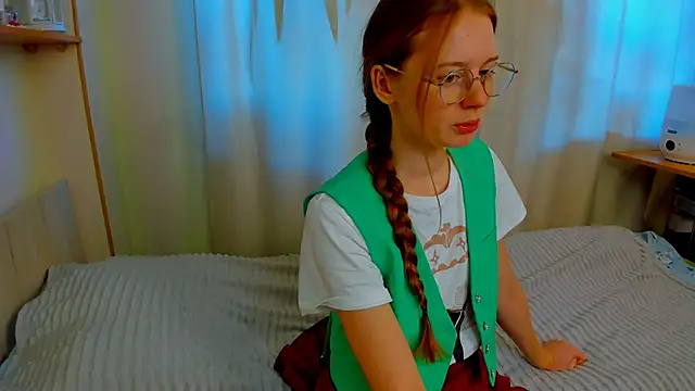 Snapshot of Fire_Luna chatting on 14, 11, 2025 Fire Luna online show from 14, 11, 2025