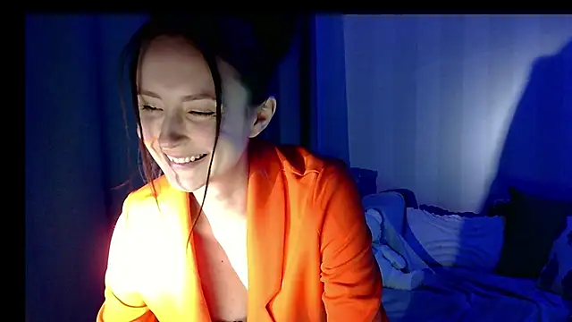 Snapshot of LilyXSky chatting on 3, 12, 2024 LilyXSky online show from 3, 12, 2024