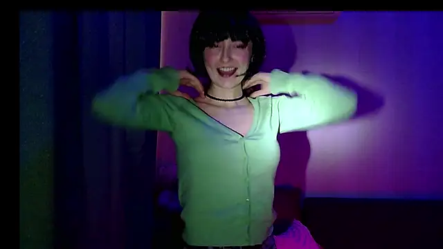 Snapshot of LilyXSky chatting on 19, 2, 2025 LilyXSky online show from 19, 2, 2025