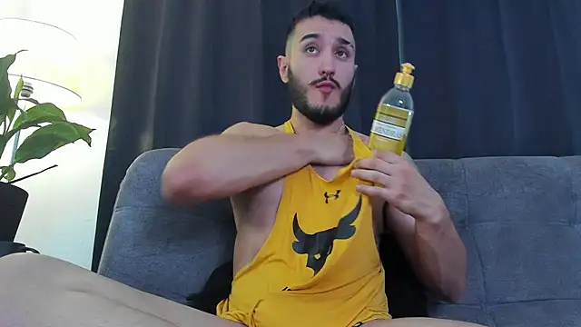 Snapshot of Zionmattis chatting on 11, 12, 2024 Zionmattis online show from 11, 12, 2024