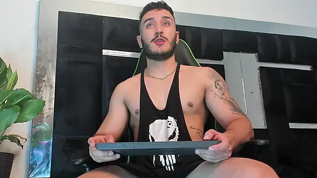 Snapshot of Zionmattis chatting on 22, 1, 2025 Zionmattis online show from 22, 1, 2025