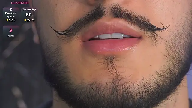 Snapshot of Zionmattis chatting on 11, 11, 2025 Zionmattis online show from 11, 11, 2025