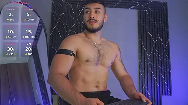 Snapshot of Zionmattis chatting on 14, 11, 2025 Zionmattis online show from 14, 11, 2025