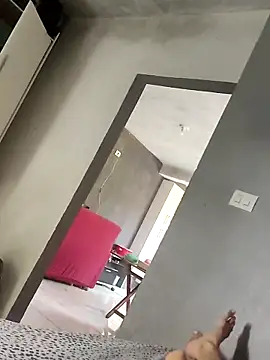 Juliano69xv online show from 5, 3, 2025