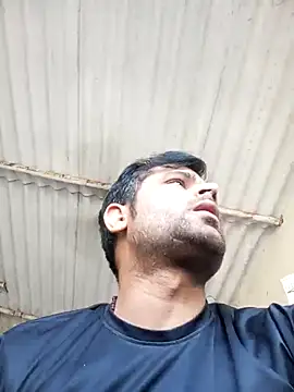 Snapshot of Priynkarani chatting on 2, 12, 2025 Priynkarani online show from 2, 12, 2025