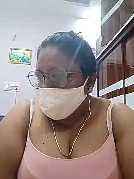 Snapshot of Pushpavathi_78 chatting on 11, 3, 2025 Pushpavathi 78 online show from 11, 3, 2025