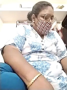 Snapshot of Pushpavathi_78 chatting on 19, 9, 2025 Pushpavathi 78 online show from 19, 9, 2025